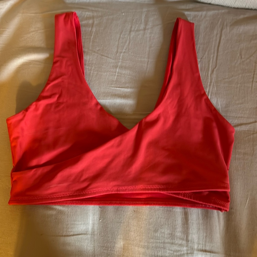 Fabletics coral Cropped work out top